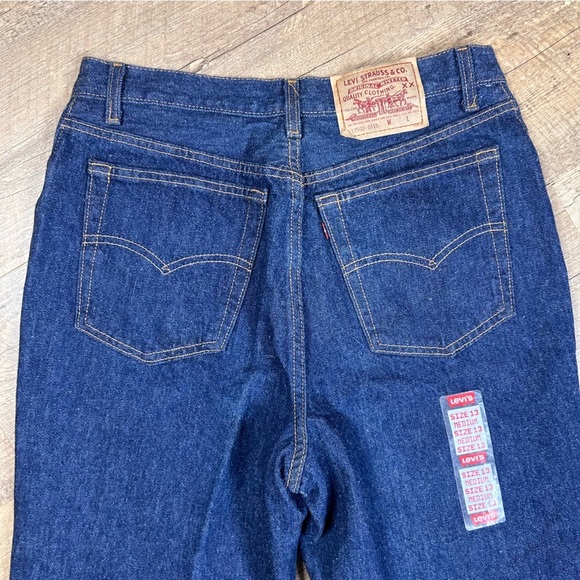 NEW Vintage Levis 501 Dark Wash 13 1993 Valencia St Factory USA 17501-0115 - Picture 5 of 16